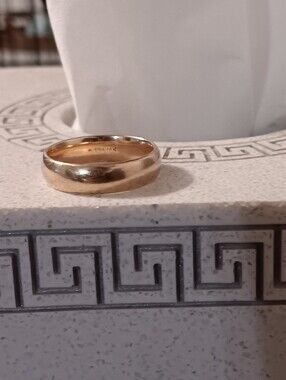14k Yellow Gold Band